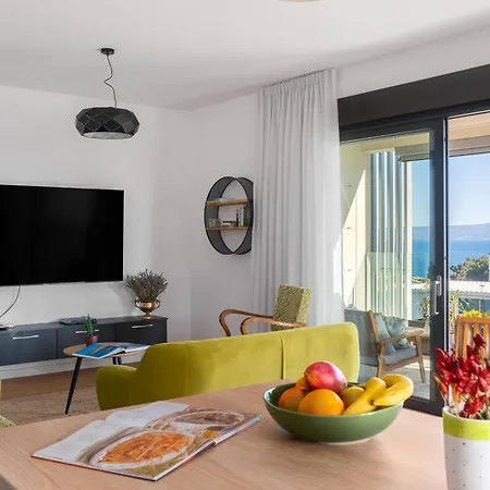 Apartmán Hektor With Sea View Terrace And Garage Split